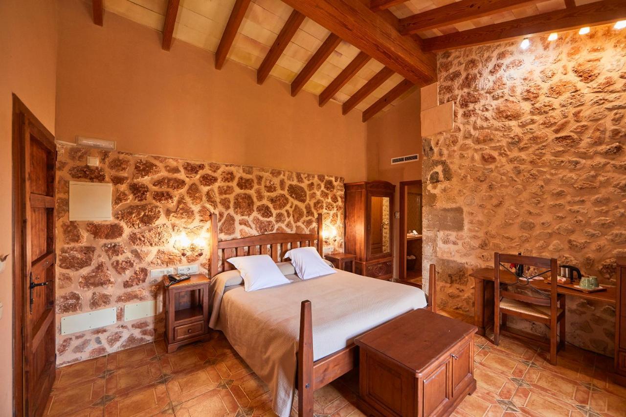 Agroturismo Es Quatre Cantons Binisalem Exterior foto
